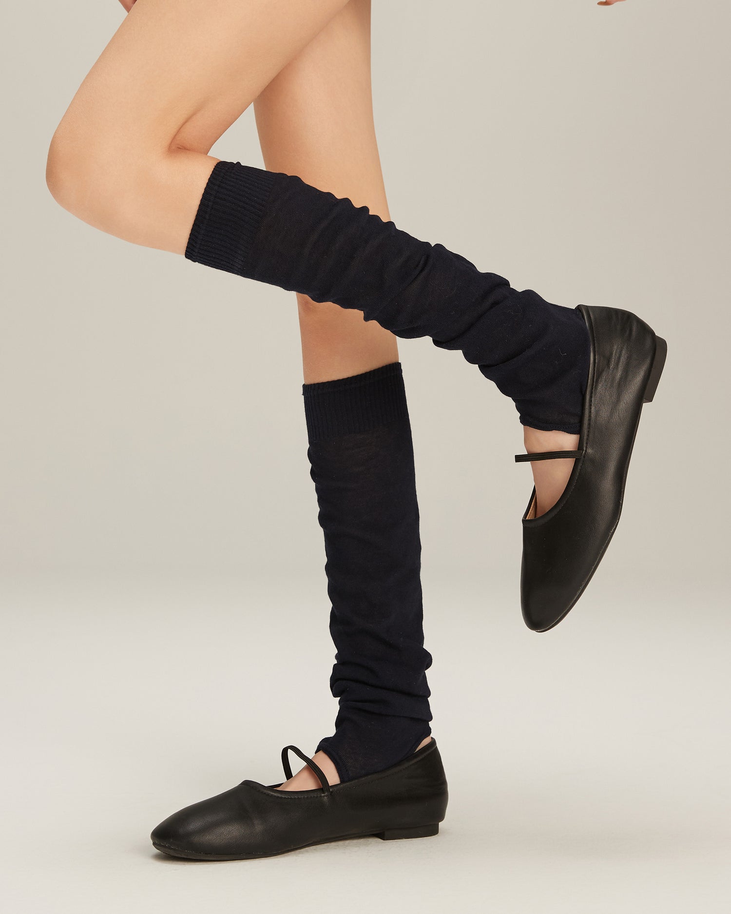 Women's High Ribbed Stirrup Leg Warmers