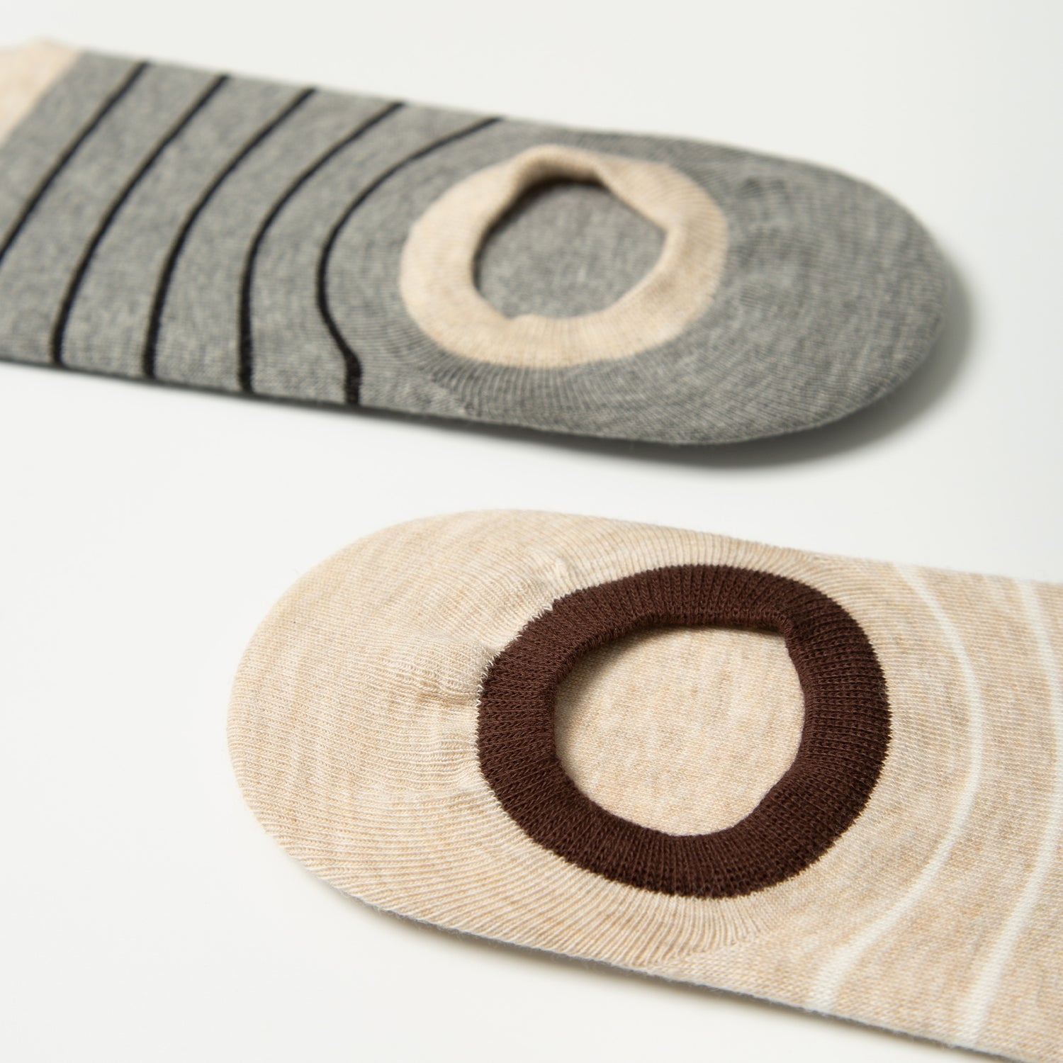 Women's Seamless Striped No-Show Socks