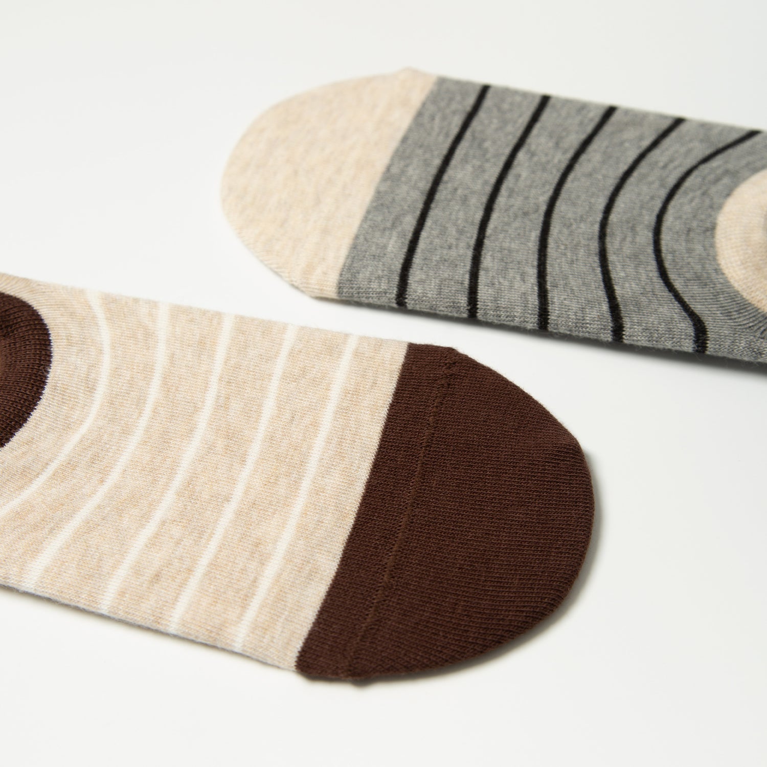 Women's Seamless Striped No-Show Socks