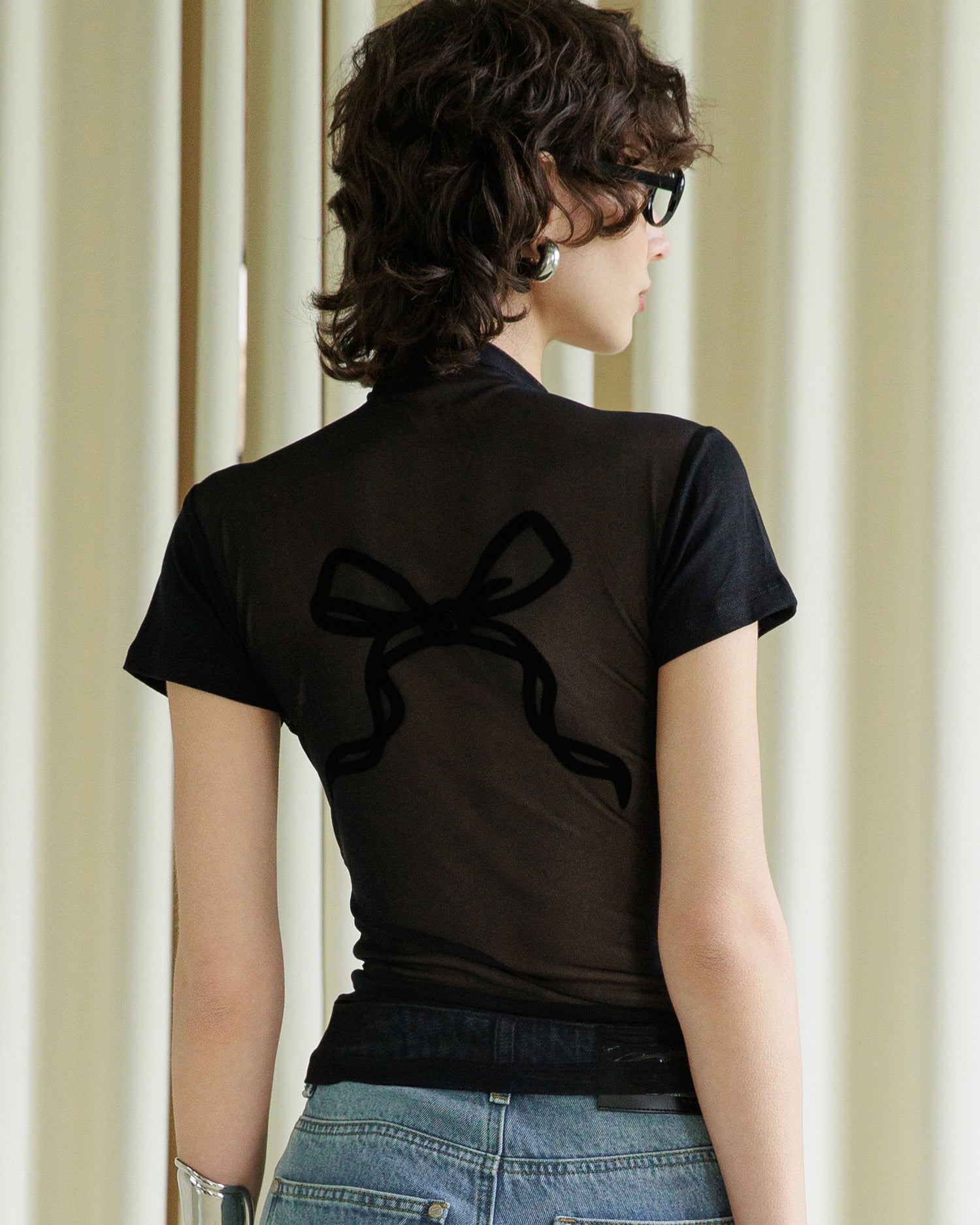 Women’s Mock Neck T-Shirt