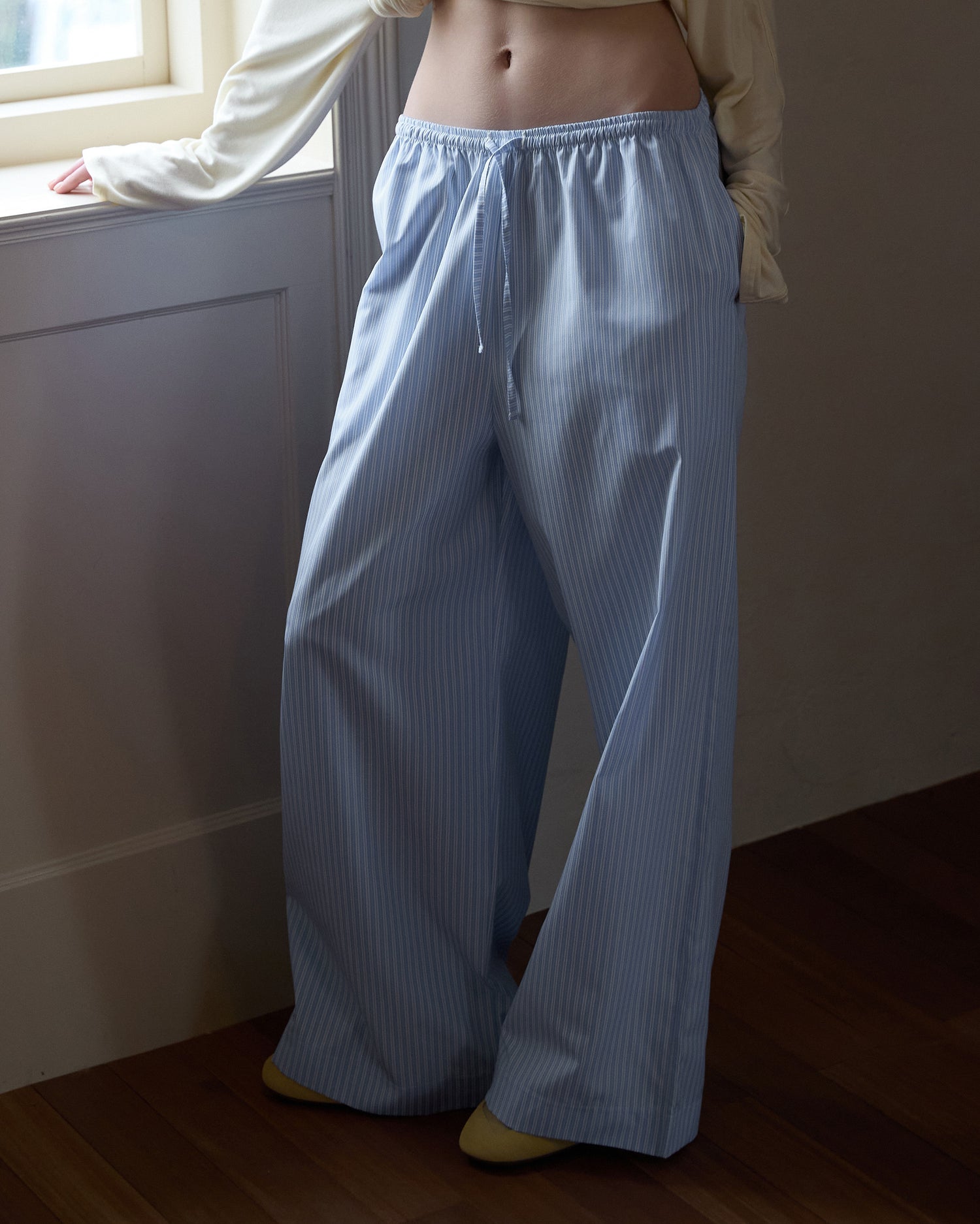 Women's Lightweight Striped Wide-Leg Pants