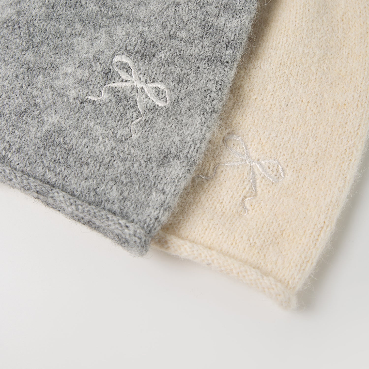 Women’s Bow Embroidered Slouchy Knit Beanie