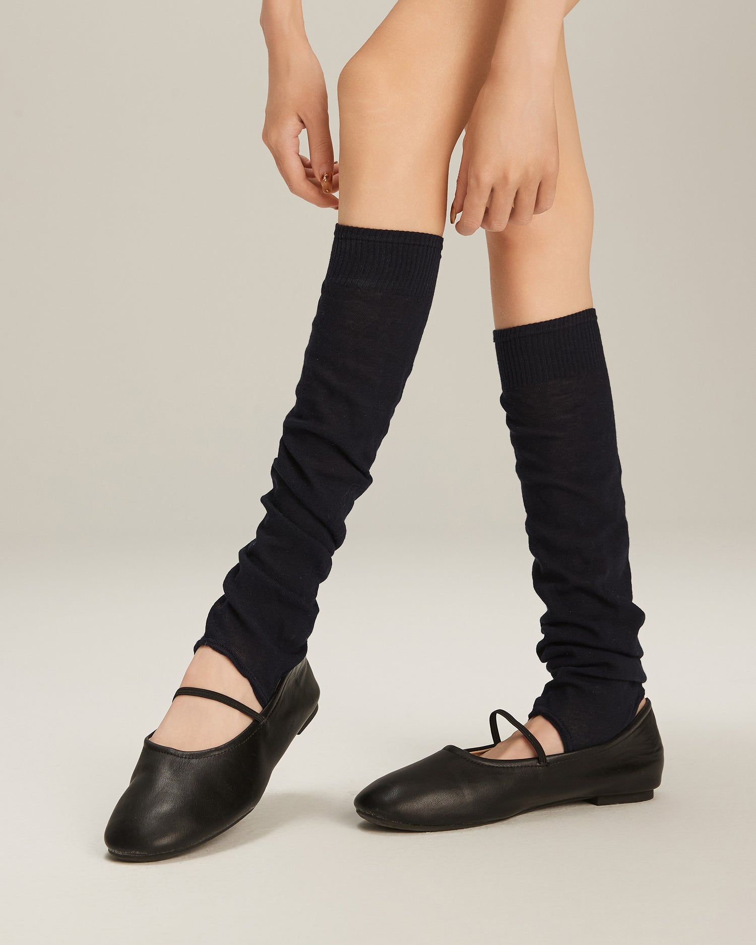 Women's High Ribbed Stirrup Leg Warmers