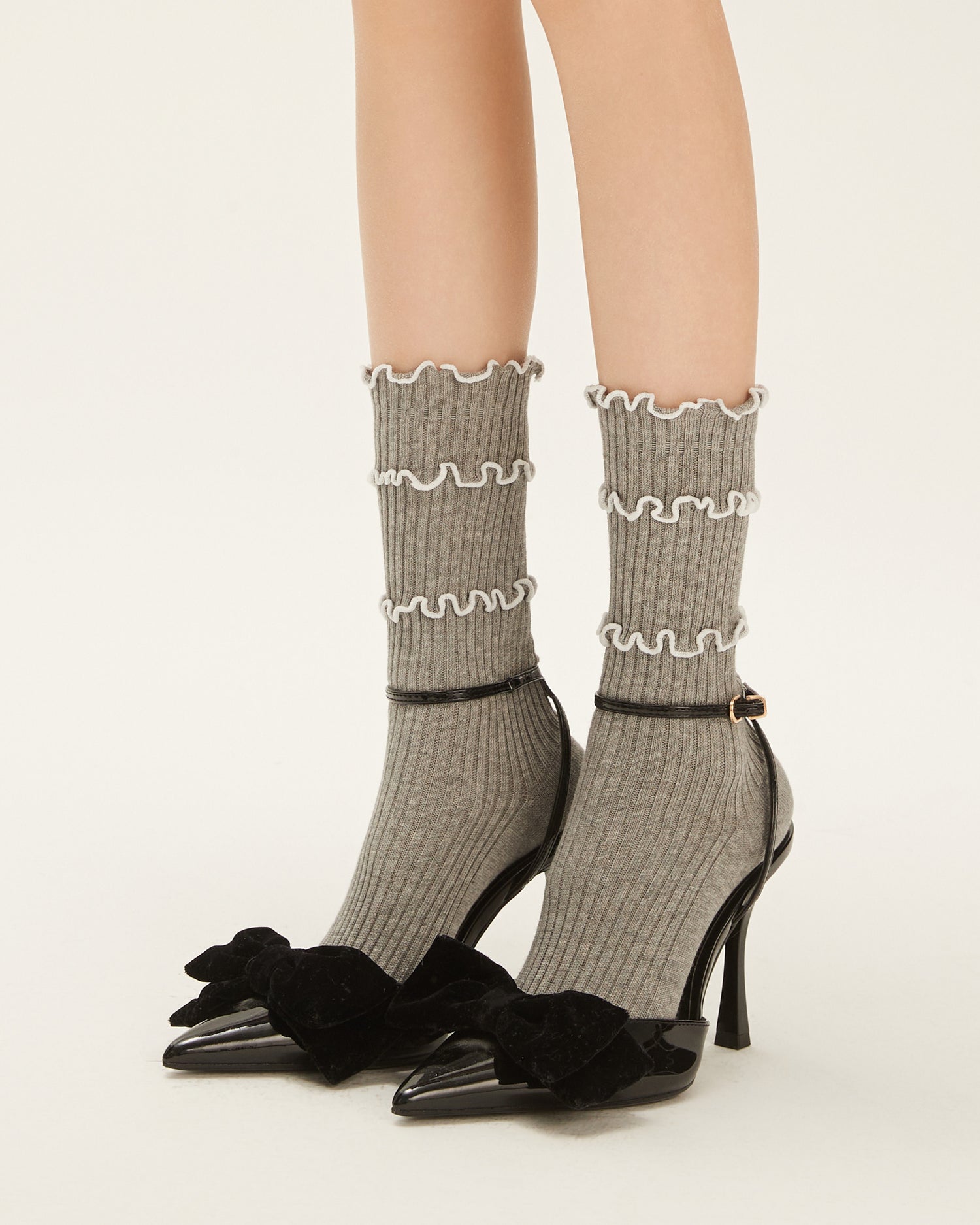 Women's Contrast Lettuce Edge Crew Socks