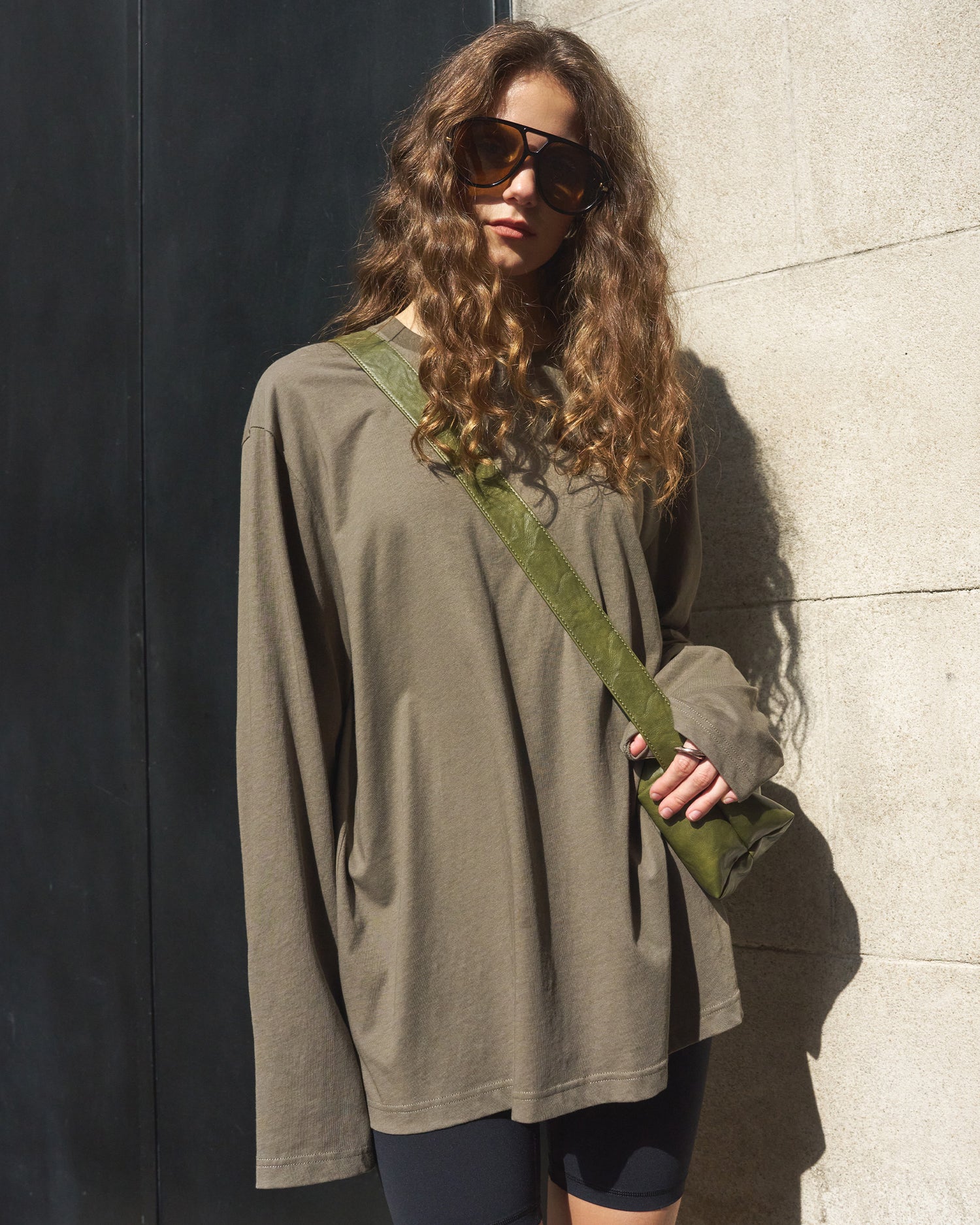 Women's Oversized Long Sleeve Top with Relaxed Fit