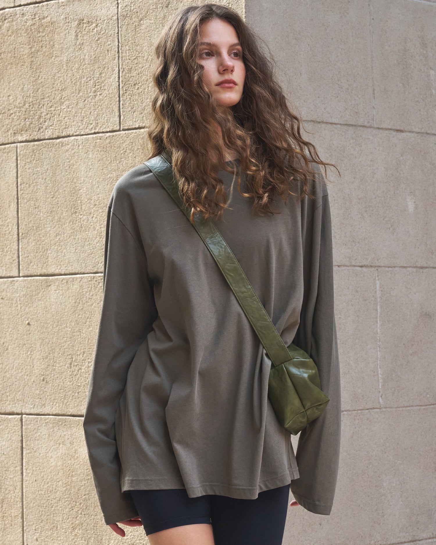 Women's Oversized Long Sleeve Top with Relaxed Fit