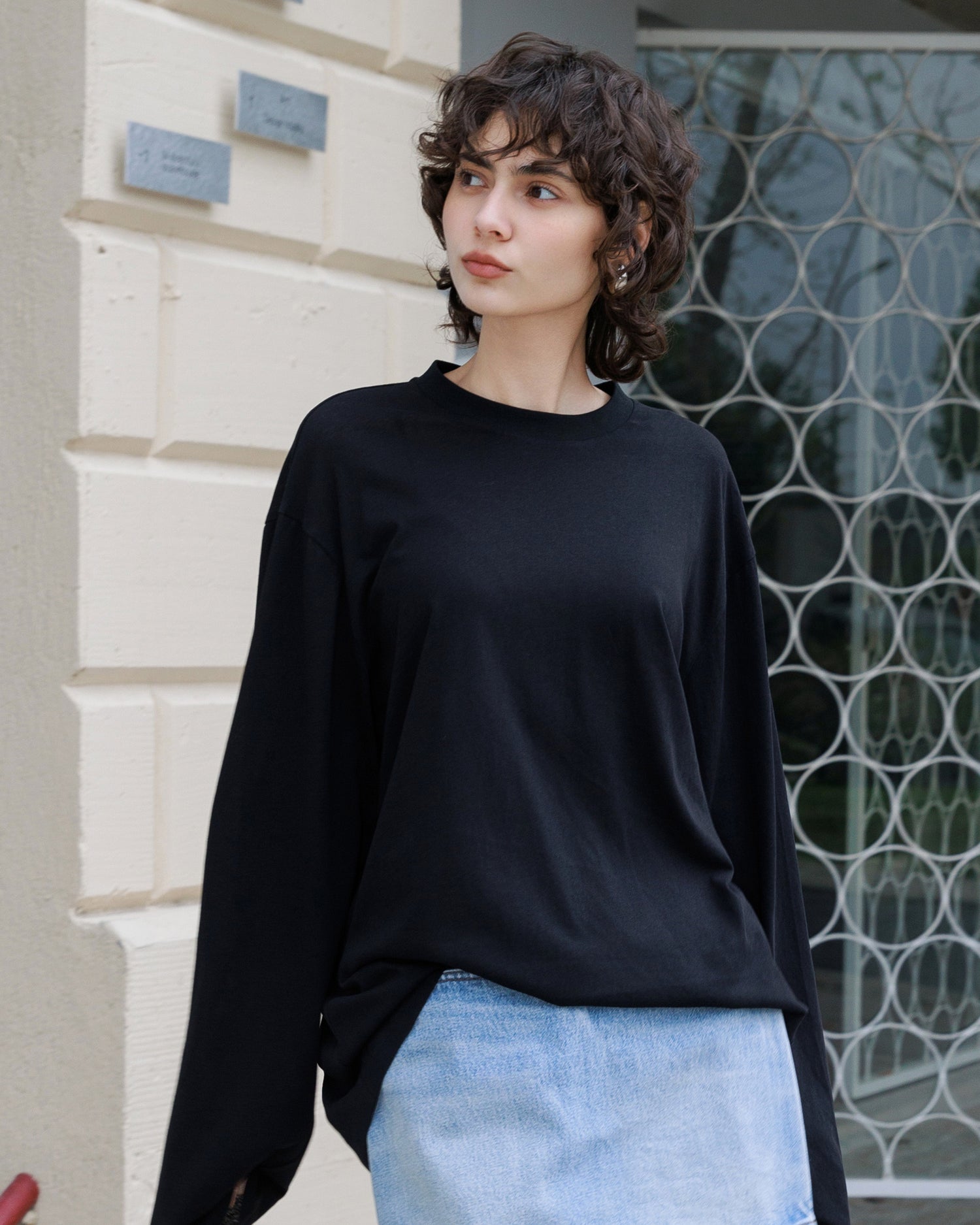 Women's Oversized Long Sleeve Top with Relaxed Fit