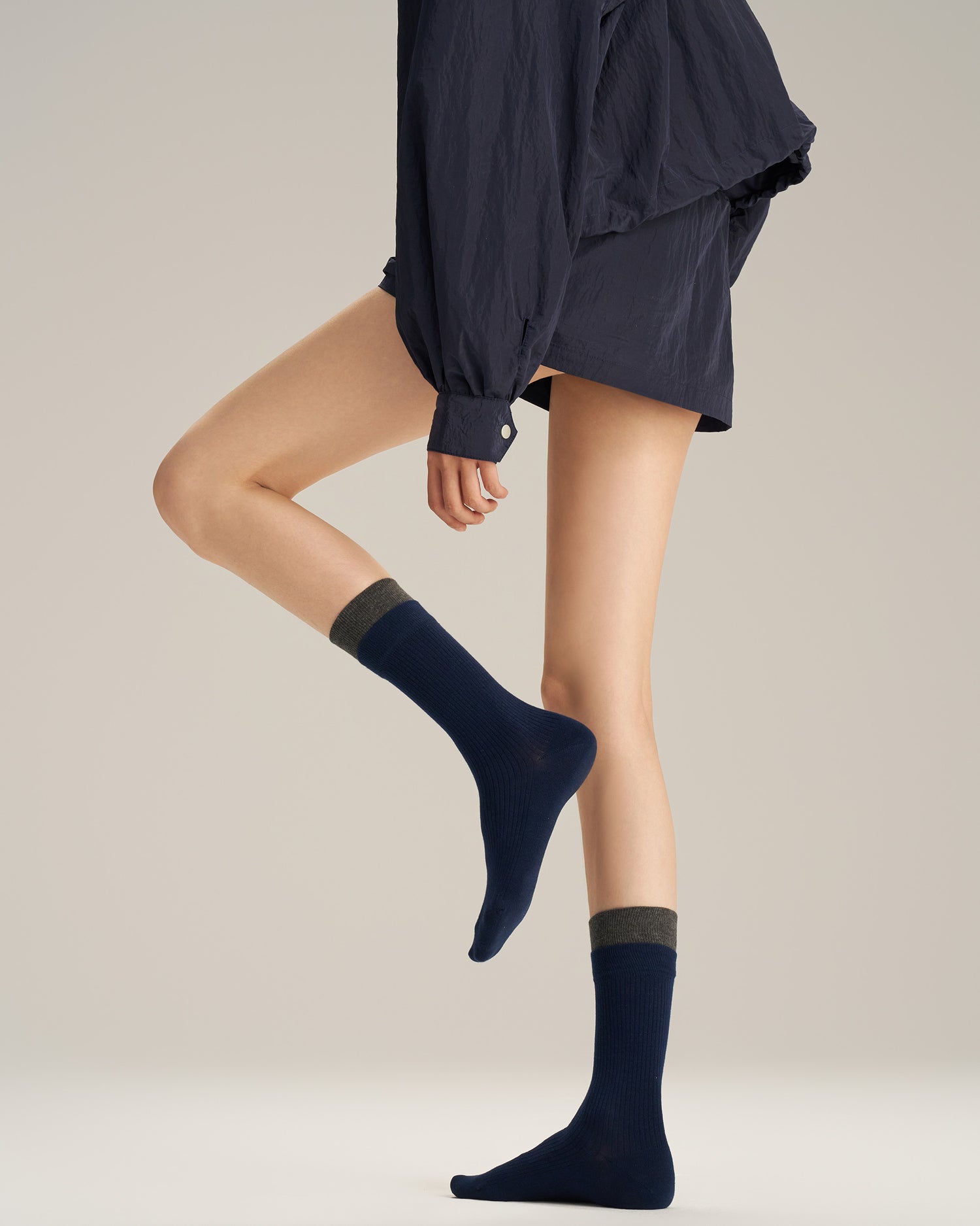 Women’s Mid-Calf Colorblock Double-Rib Sports Socks