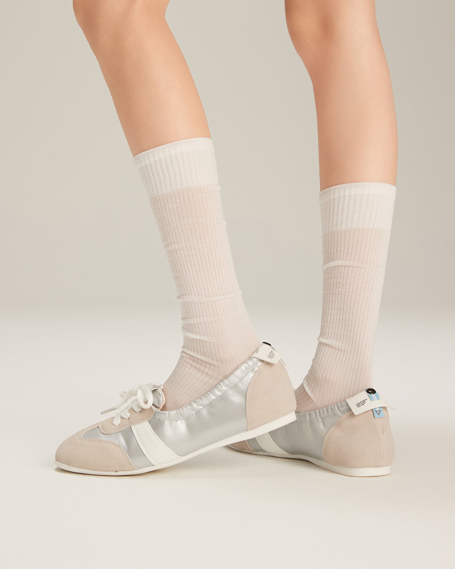 Women's Rayon Ribbed Knee-High Socks