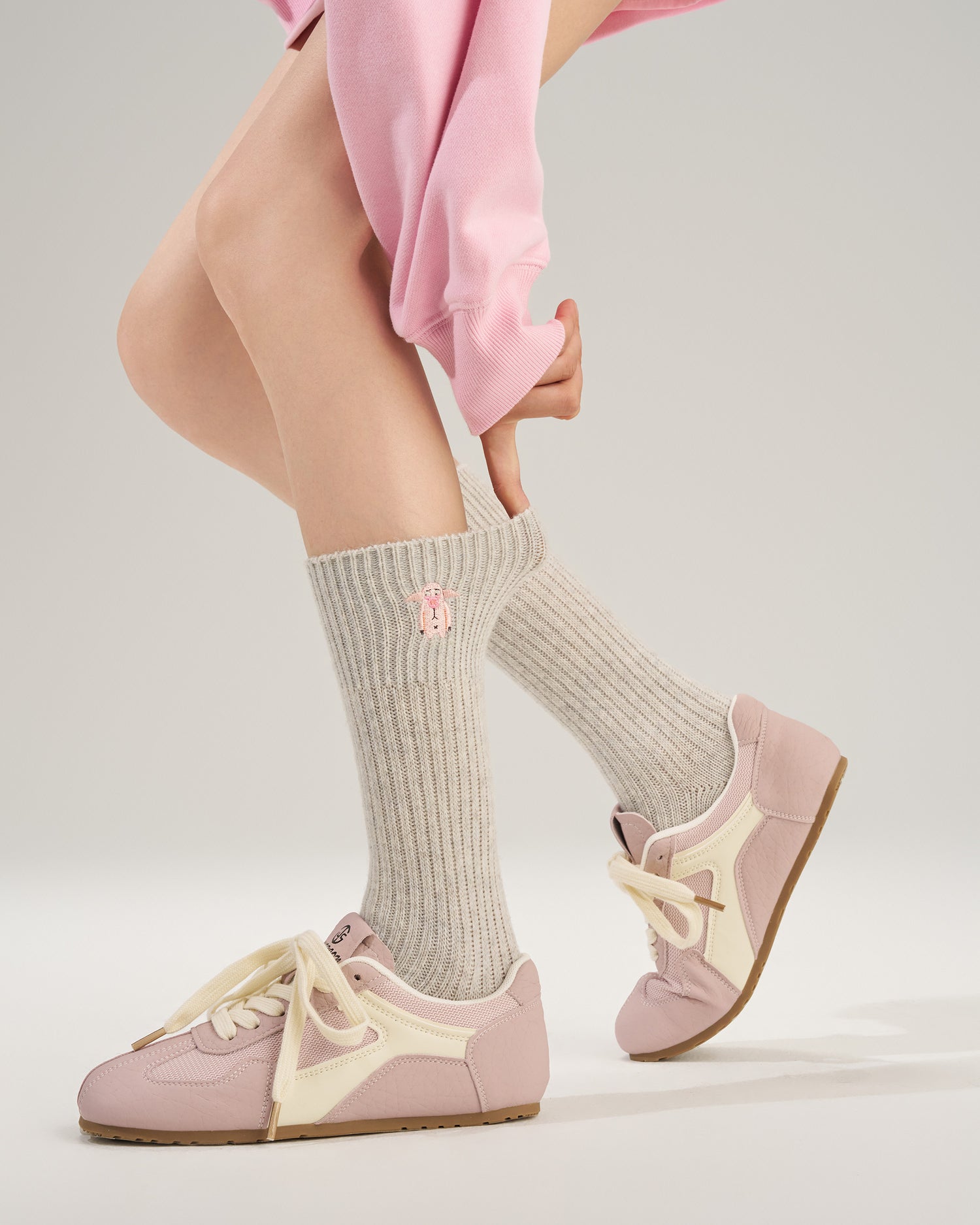 Women’s Winter Cartoon Animal Embroidered Mid-Calf Socks